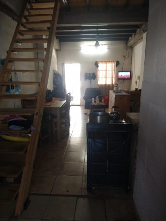 VENTA DUPLEX BARRIO MARIANO MORENO