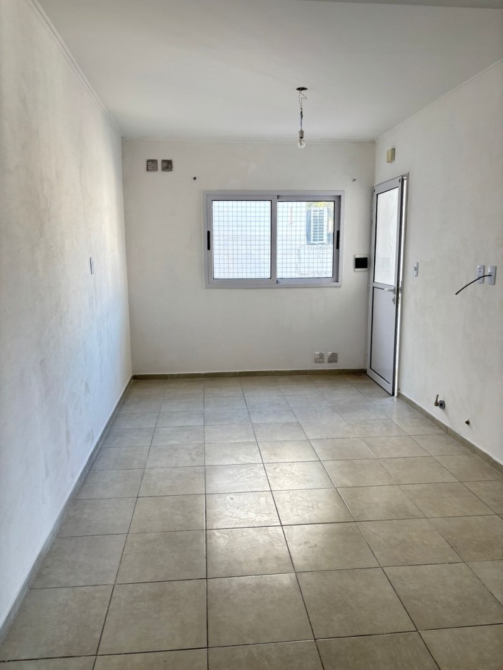 ALQUILER DEPTO 2 DORM ZONA ALMAFUERTE Y MIHURA