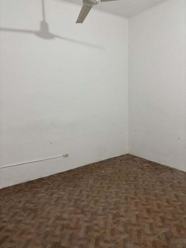 CASA 3 DORM Y PATIO CON VERDE A METROS DE CHURRUARIN