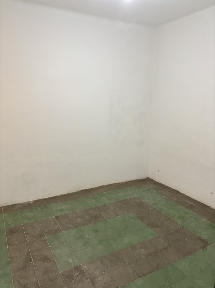 CASA 3 DORM Y PATIO CON VERDE A METROS DE CHURRUARIN