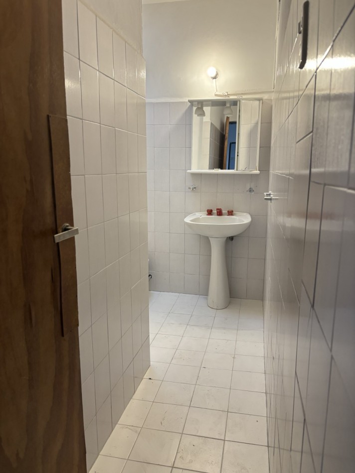 CASA 3 DORM Y PATIO CON VERDE A METROS DE CHURRUARIN
