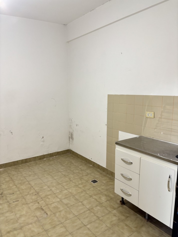 CASA 3 DORM Y PATIO CON VERDE A METROS DE CHURRUARIN