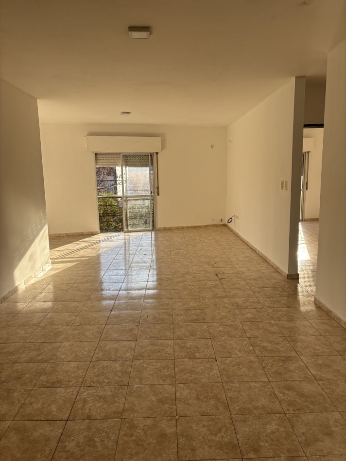 DEPTO 2 DORM CON PATIO ANDRES PAZOS Y MISIONES