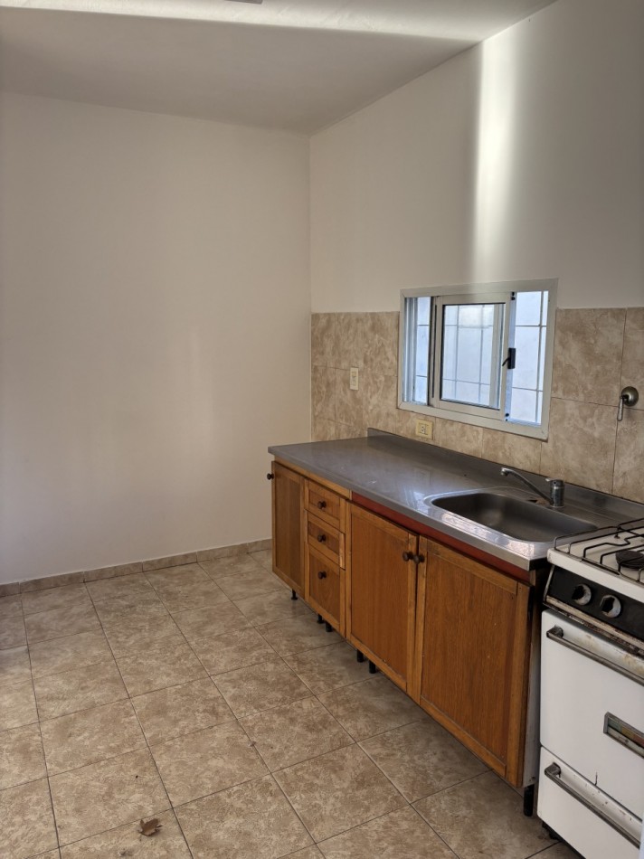 DEPTO 2 DORM CON PATIO ANDRES PAZOS Y MISIONES