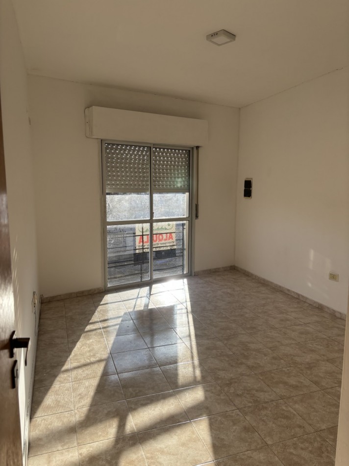 DEPTO 2 DORM CON PATIO ANDRES PAZOS Y MISIONES