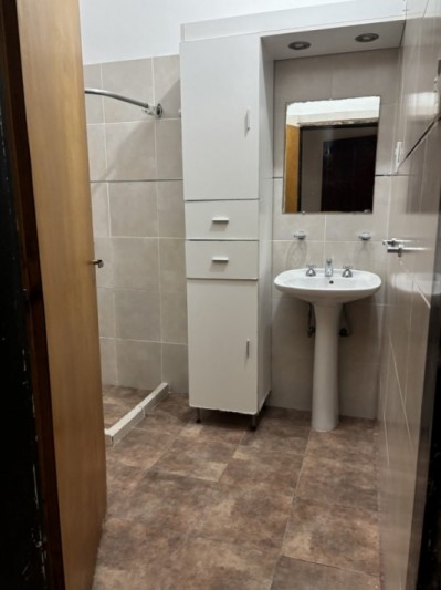 CASA 3 DORM Y PATIO CON VERDE A METROS DE CHURRUARIN