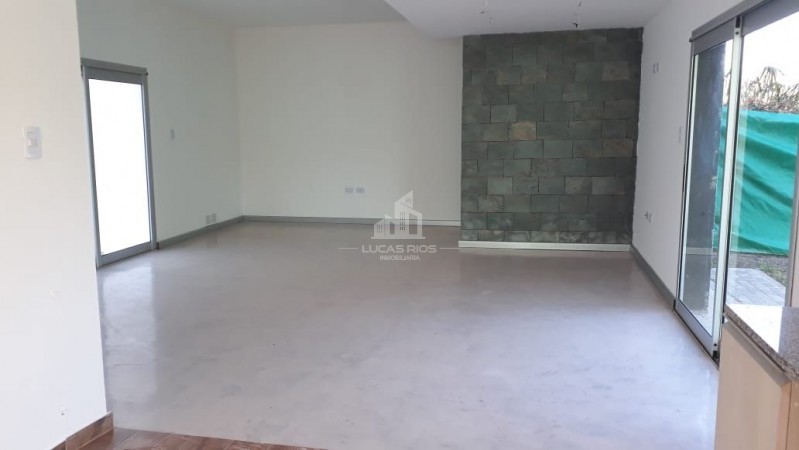 Casa en complejo Blas 002