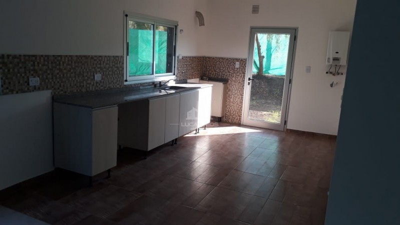 Casa en complejo Blas 002