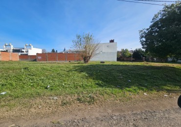Terreno en zona Blas Parera y Circunvalacion